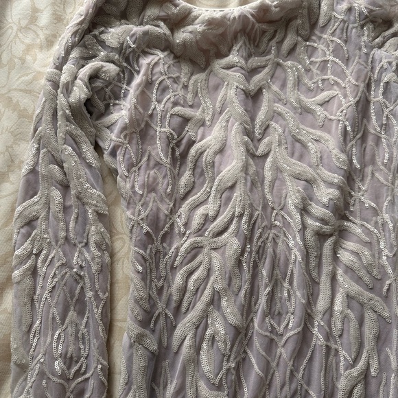 Dress the Population White Geometric Long Sleeve Dress - Picture 3 of 8